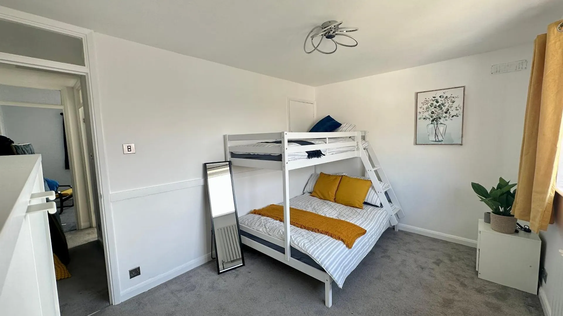 Holiday home Mudeford Muse Villa Burton  United Kingdom